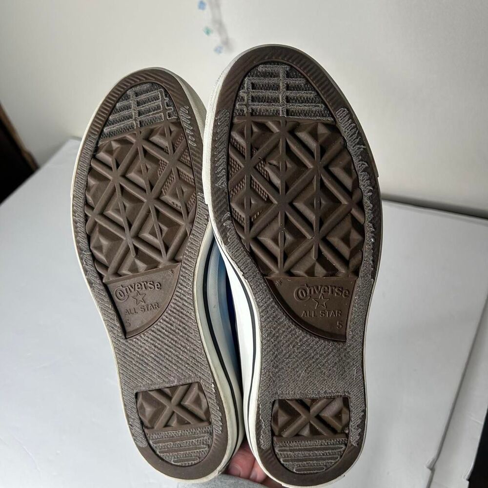 Converse Women's Blue Trainers - Picture 7 of 7